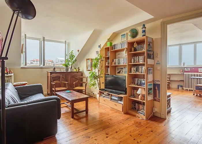 Grand A - Fr-1-3-598 *